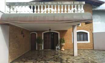 Imagem: Casa com 3 dormitórios à venda, 195 m²