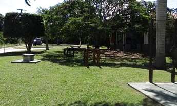 Imagem 2: Lote grande em condomínio muito bem cuidado e ótima localização