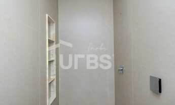 Imagem 6: Sobrado para venda possui 474 m² com 5 suítes no Plateau d'Or Privilege