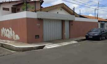 Imagem: Casa Duplex com 4 Suítes e 480 m² de Área