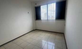 Imagem 7: COD.THAISIGNÁCIO)Alugo apartamento de 114m com 4 quartos sendo 1 suíte, 1 vaga no Umariza