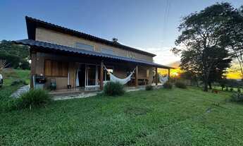 Imagem 3: Fazenda/Sítio/Chácara para venda possui 300 metros quadrados com 4 quartos