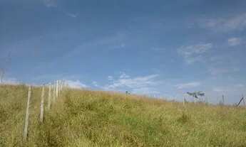 Imagem 5: Chácara em Santa Branca 2300m² Área Urbana