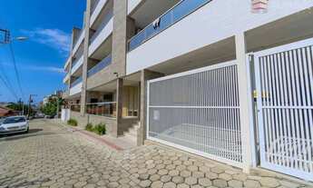 Imagem 2: Apartamento com 2 Dormitórios no Centro de Bombinhas a 130m da Praia