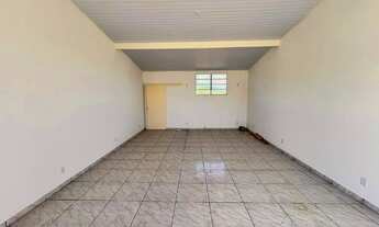 Imagem 6: Lojas comerciais às margens da RS-040 na Estiva Viamão