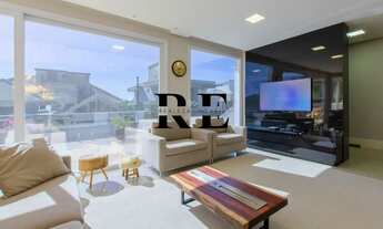 Imagem 6: Casa de Alto Padrão com 5 Suítes para Aluguel no João Paulo - Mobiliada, Vista e Exclusivi