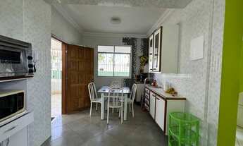 Imagem 5: Imóvel para venda com 400 metros quadrados com 3 quartos em Centro - Guarapari - ES