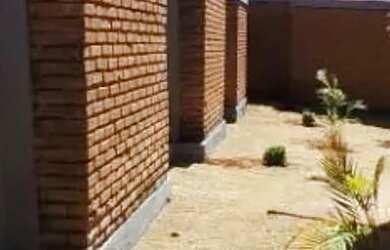 Imagem 15: Casa no Colina Verde, com quintal, 2 vagas cobertas, R$ 265.000