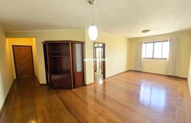 Imagem 3: Apartamento centro. 3 dorm. sendo 1 suíte, 2 vagas de garagem