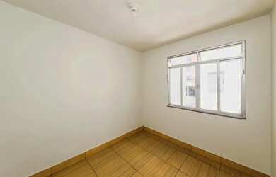 Imagem 2: Quarto e sala prático a 5 minutos da Universidade Federal para venda