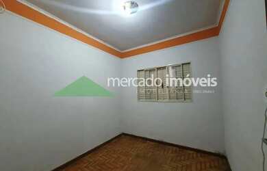 Imagem 5: ALUGA - SE RESIDÊNCIA VILA CHICO JULIO