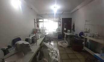 Imagem 6: Sobrado para venda tem 111 metros quadrados com 4 quartos em Pari - São Paulo - SP