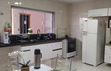 Imagem 6: CASA NO SANTA EDWIRGES, assobrada com ótima localização!