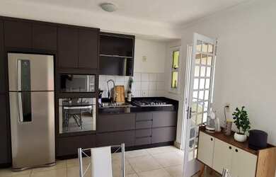 Imagem 2: Casa de canto Casa em condomínio com 2 dormitórios