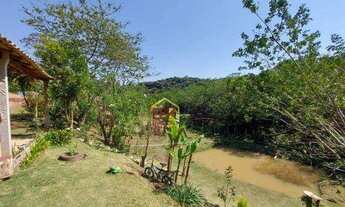 Imagem 2: Chácara com 2 dormitórios à venda, 900 m² por R$ 234.000 - Rio Claro - Paraibuna/SP