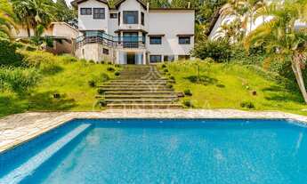 Imagem 3: Alphaville 10 - Casa 650m² - 4 dormitórios sendo 3 suítes; Espaço Gourmet com Piscina; Sal