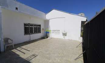 Imagem 5: Casa comercial assobradada com 3 salas e quintal