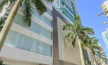 Imagem 4: Apartamento Quadra Mar Mobiliado Decorado Equipado com 3 Suítes e 3 Vagas para Venda no P