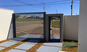 Imagem 2: Casa para Venda em Boituva, Portal Ville Jardins, 3 dormitórios, 3 suítes, 4 banheiros, 2