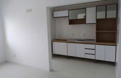 Imagem 6: Apartamento para Locação em Sombrio, Januária, 2 dormitórios, 1 banheiro, 1 vaga