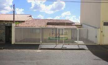 Imagem 2: Casa com 5 dormitórios à venda, 266 m² por R$ 650.000,00 - Vila Saraiva - Uberlândia/MG