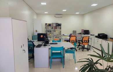 Imagem 3: Vendo loja em ponto comercial, excelente localização! Localizada na quadra 3 da vila burit