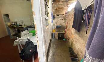 Imagem 6: Oportunidade - Casa com 100m², 1 dormitório, sala / cozinha, banheiro, área de serviço e 2