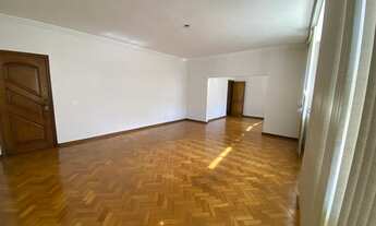 Imagem 2: Apartamento para venda possui 145 metros quadrados com 3 quartos em Copacabana - Rio de Ja