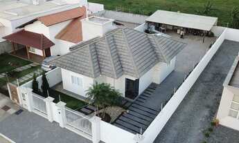 Imagem 3: Casa para venda possui 77 metros quadrados com 3 quartos em Universitario - Tijucas - SC