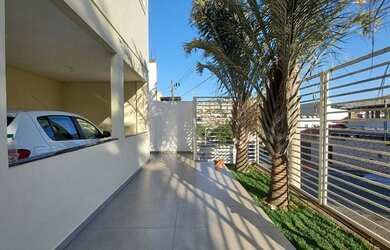 Imagem 2: Casa de 4 Quartos, Suíte e 2 vagas- Fontesville- Juiz de Fora