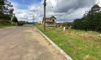 Imagem 3: SCHELL IMÓVEIS vende, terreno com 930m² por R$ 480.000 - Pórtico - Gramado/RS
