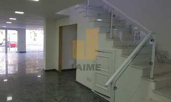 Imagem 7: Imóvel Comercial com 4 Quartos e 3 banheiros para Alugar, 690 m² por R$ 45.000/Mês