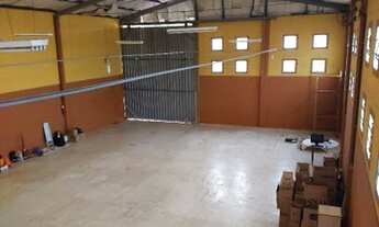 Imagem 2: Galpão para alugar com 370 m2 com casa nos fundos!!!