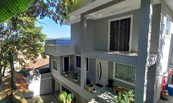 Imagem 2: Casa para venda possui 232 m² com 5 quartos em Piratininga - Niterói - RJ