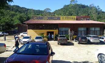 Imagem: Terreno com 6.148 m² - casa com 266 m²