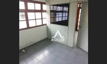 Imagem 2: Agilize Consultoria Imobiliária tem excelente sala comercial para locação no Centro de Mac