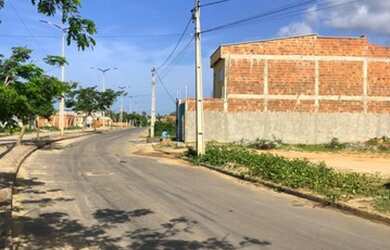 Imagem 2: Lotes em maracanau,prontos para construçao imediata!
