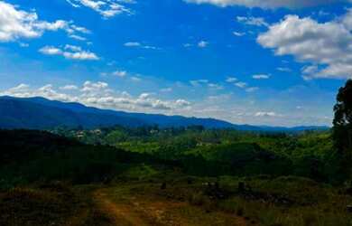 Imagem 3: Lote/Terreno para venda com 600 metros quadrados com 1 quarto em Centro - Mairiporã - SP