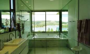 Imagem 6: Casa para venda tem 640 metros quadrados com 4 quartos