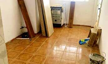 Imagem 2: Bento Ribeiro R$130mil Casa vazia sala 2quartos com quintal