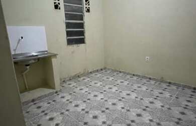 Imagem 2: Aluga-se kitnet, no valor de R$400