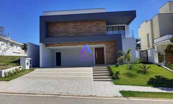 Imagem: Lindo Sobrado no Condomínio Alphaville