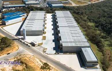 Imagem 2: Galpão para alugar, 823 m² sem doca por R$ 15.000/mês - Iporanga - Sorocaba/SP