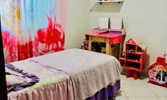 Imagem 7: Linda casa situada no Centro de Araruama, de frente para a Lagoa