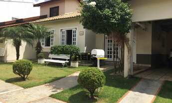 Imagem: Casa com 4 dormitórios à venda, 232 m²