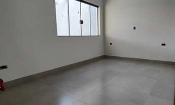 Imagem 6: Casa para venda tem 98 metros quadrados com 3 quartos em Residencial Arezzo - Maringá - PR