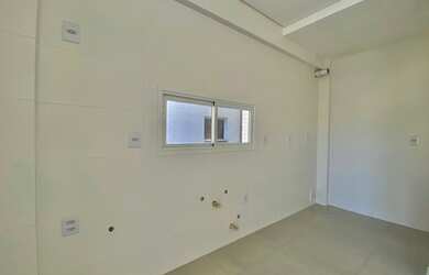 Imagem 5: Apartamento para venda possui 110 metros quadrados com 2 quartos em Navegantes - Capão da