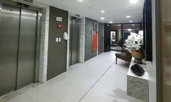 Imagem 4: Lindo! A poucos metros da Beira Mar liga 9 8 7 4 8 3 1 0 8 DIEGO 9989F tourville