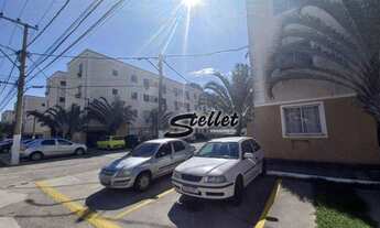 Imagem 2: Apartamento com 2 dormitórios à venda, 50 m² por R$ 150.000,00 - Jardim Mariléa - Rio das