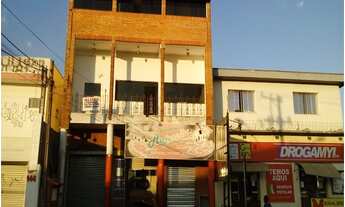 Imagem: Imóvel comercial com 3 salões de frente